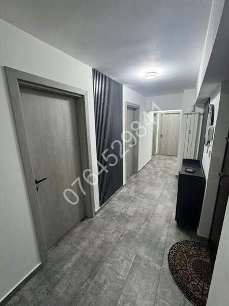 Ultracentral- lux, Bd. Unirii, la 1.5 km Piata Unirii, proaspat renovat.